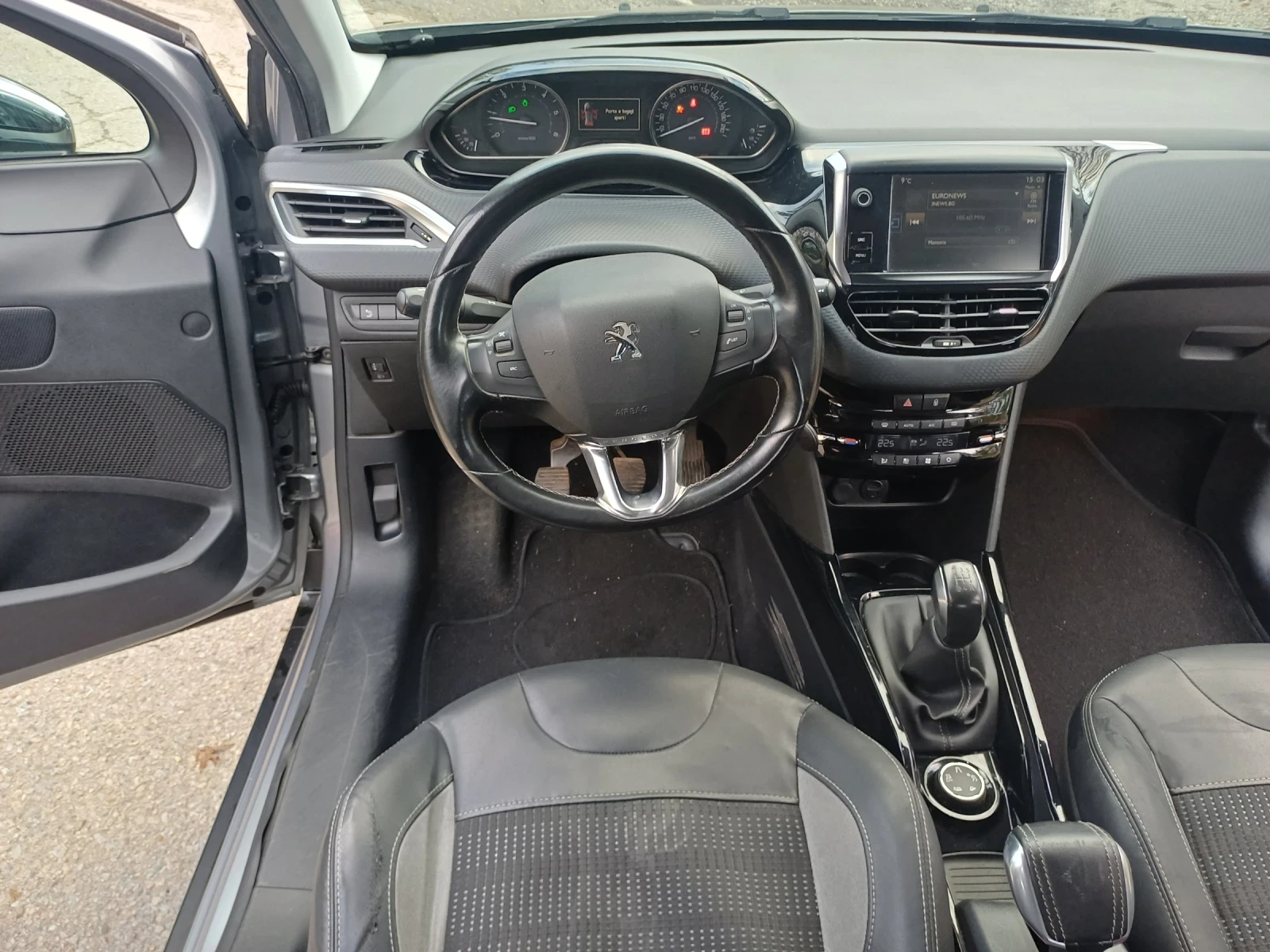 Peugeot 2008 1.6 BLUE HDI | Mobile.bg — изображение 11
