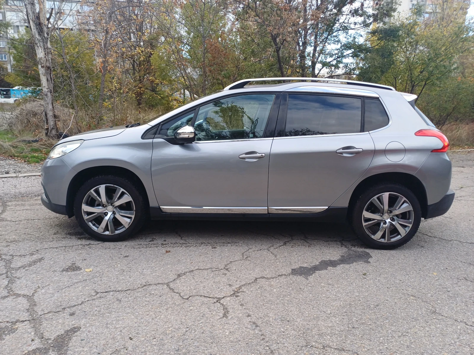 Peugeot 2008 1.6 BLUE HDI | Mobile.bg — изображение 8