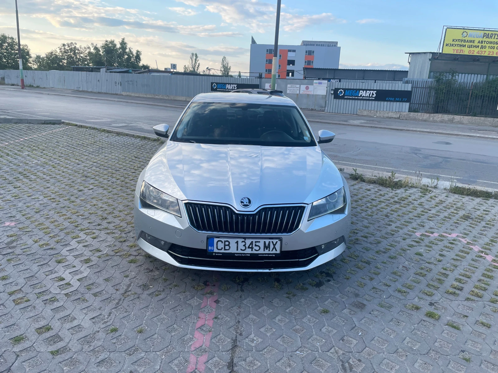 Skoda Superb  - изображение 2