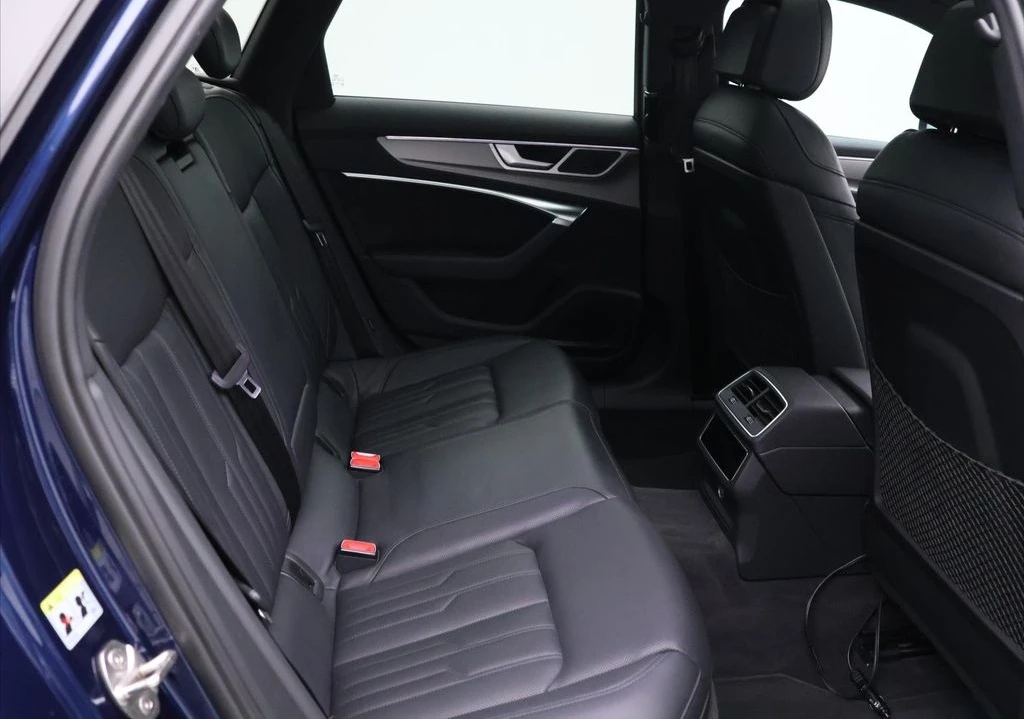 Audi A6 3.0TFSI Quattro S-Line - изображение 8