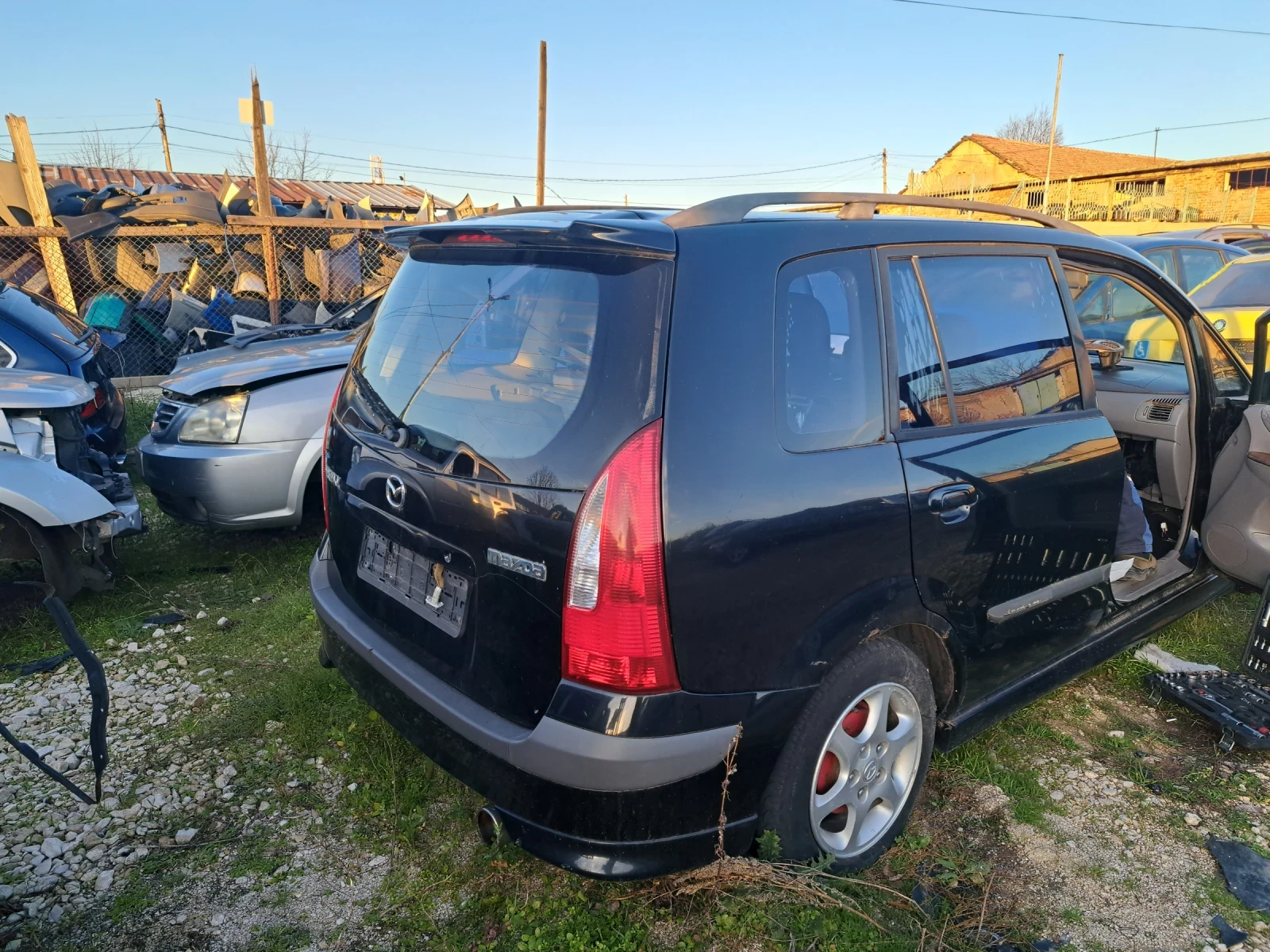 Mazda Premacy  - изображение 3