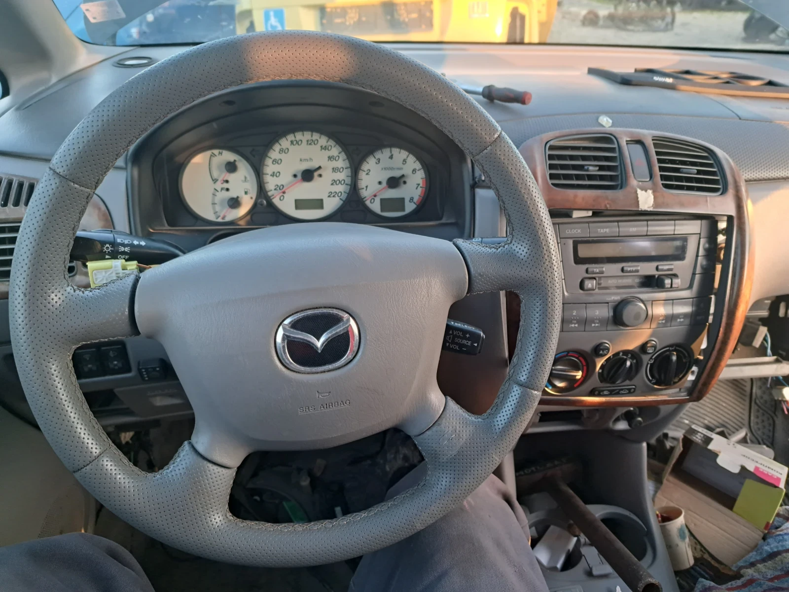 Mazda Premacy  - изображение 8