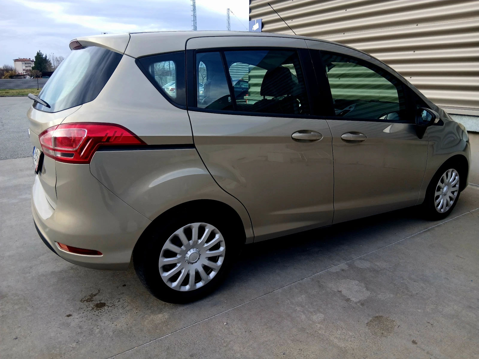 Ford B-Max 1.6i Avtomatic 98000km - изображение 7