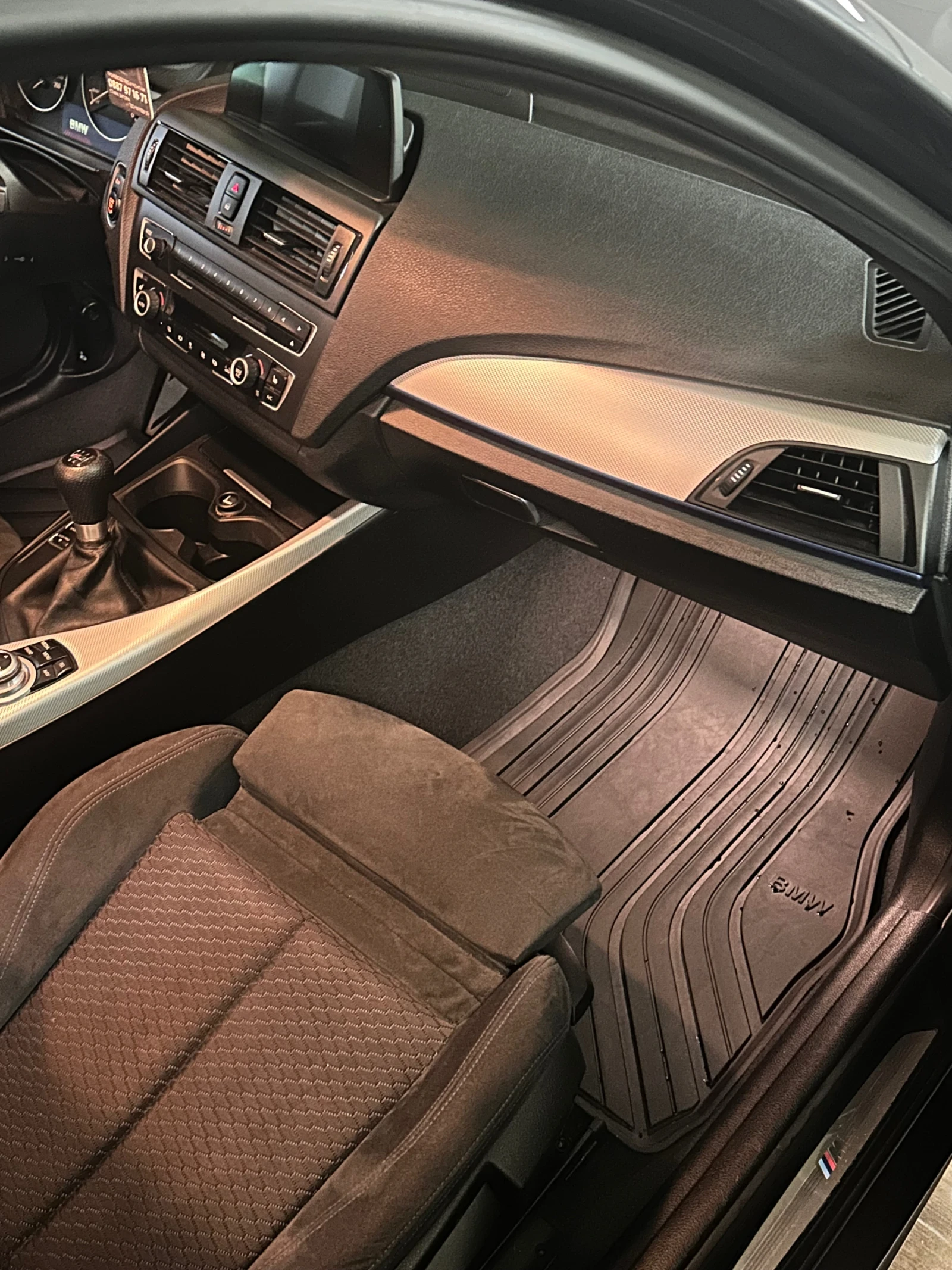 BMW 120 FULL M PACK + CarPlay + ������� + ���� Pirelli | Mobile.bg � ����������� 15