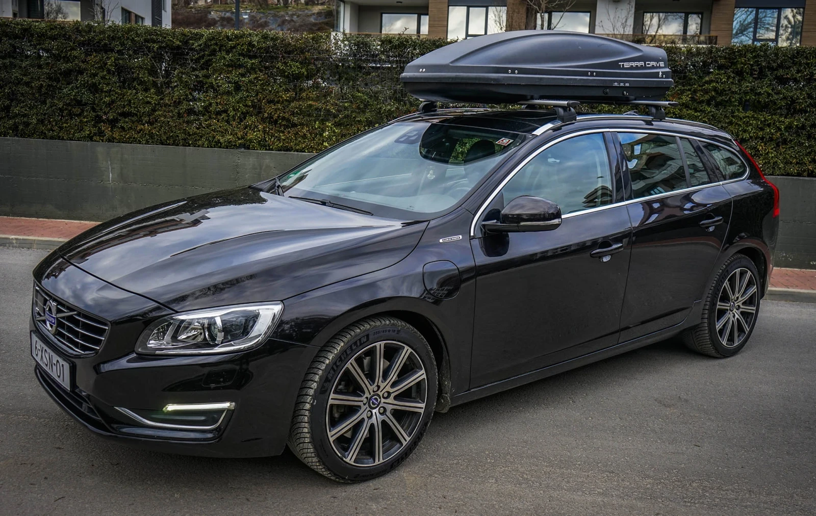 Volvo V60 D6 - изображение 2