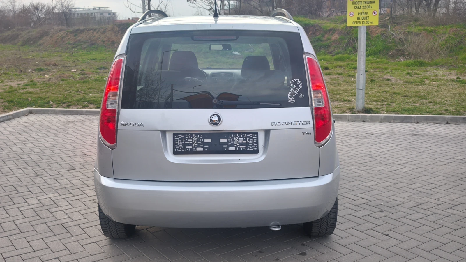 Skoda Roomster 1.2TSi 105кс КЛИМАТРОНИК ПОДГРЕВ Швейцария , снимка 6 - Автомобили и джипове - 53938711