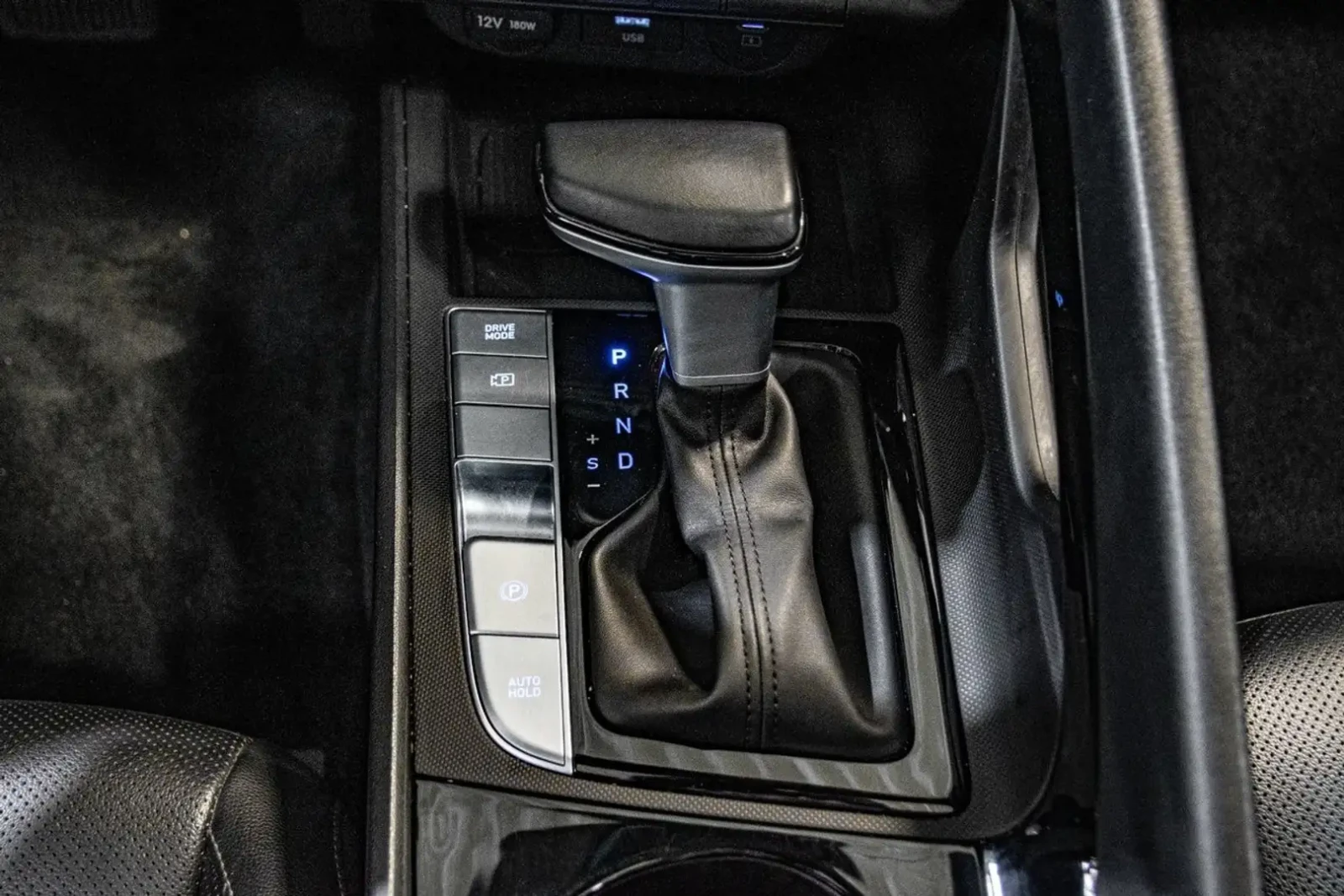 Hyundai Elantra Hybrid | Mobile.bg � ����������� 14