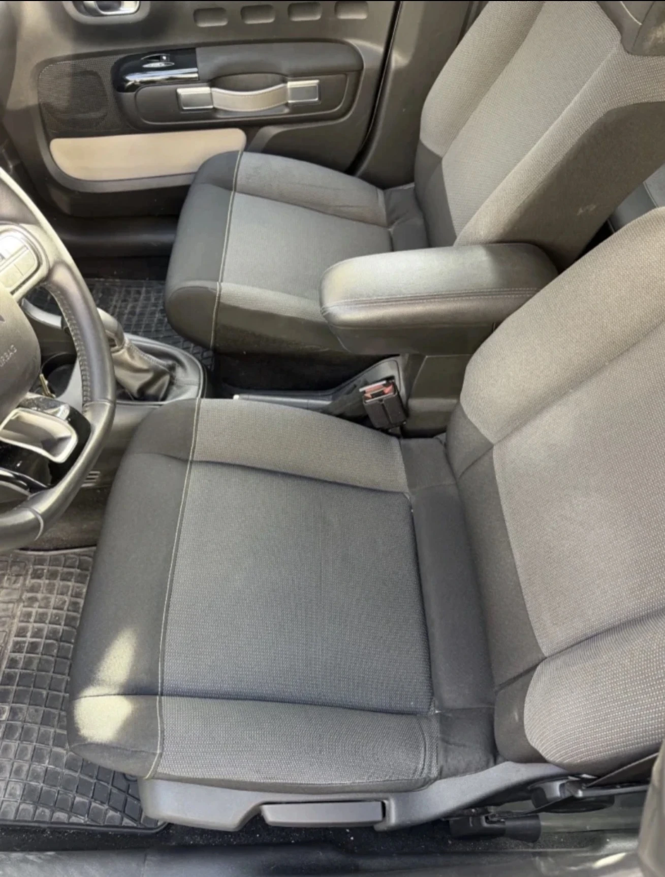 Citroen C3 1.6 HDI  ОТЛИЧЕН !, снимка 7 - Автомобили и джипове - 54396681