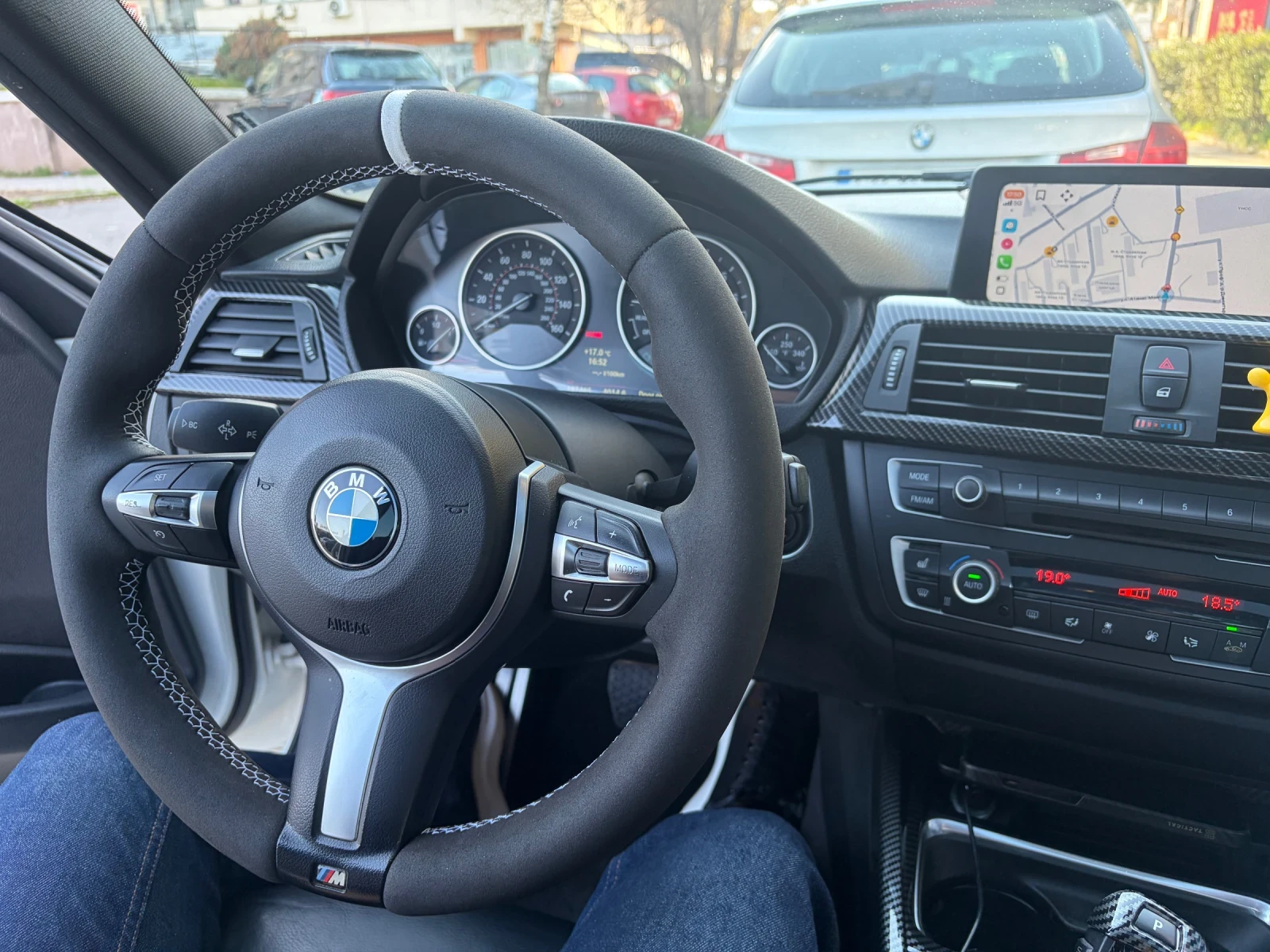 BMW 335 XDRIVE / ЛИЗИНГ / HEADUP / H&K / ПОДГРЕВ, снимка 3 - Автомобили и джипове - 54593002