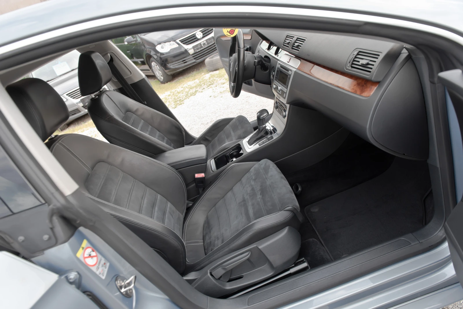 VW CC 2.0tdi 170ks Automat , снимка 10 - Автомобили и джипове - 54612599