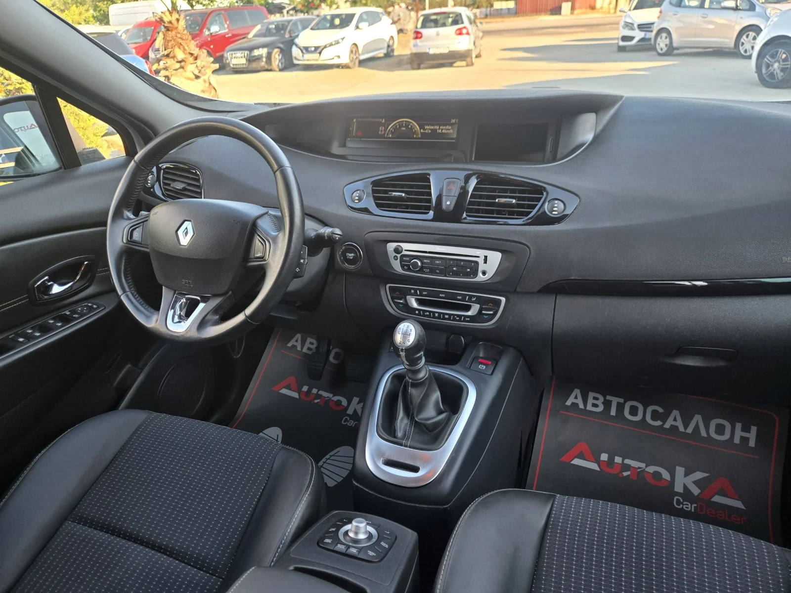 Renault Scenic 1.5DCI-110кс= 6СК= 7МЕСТА= НАВИ= АВТОПИЛОТ, снимка 13 - Автомобили и джипове - 54933630