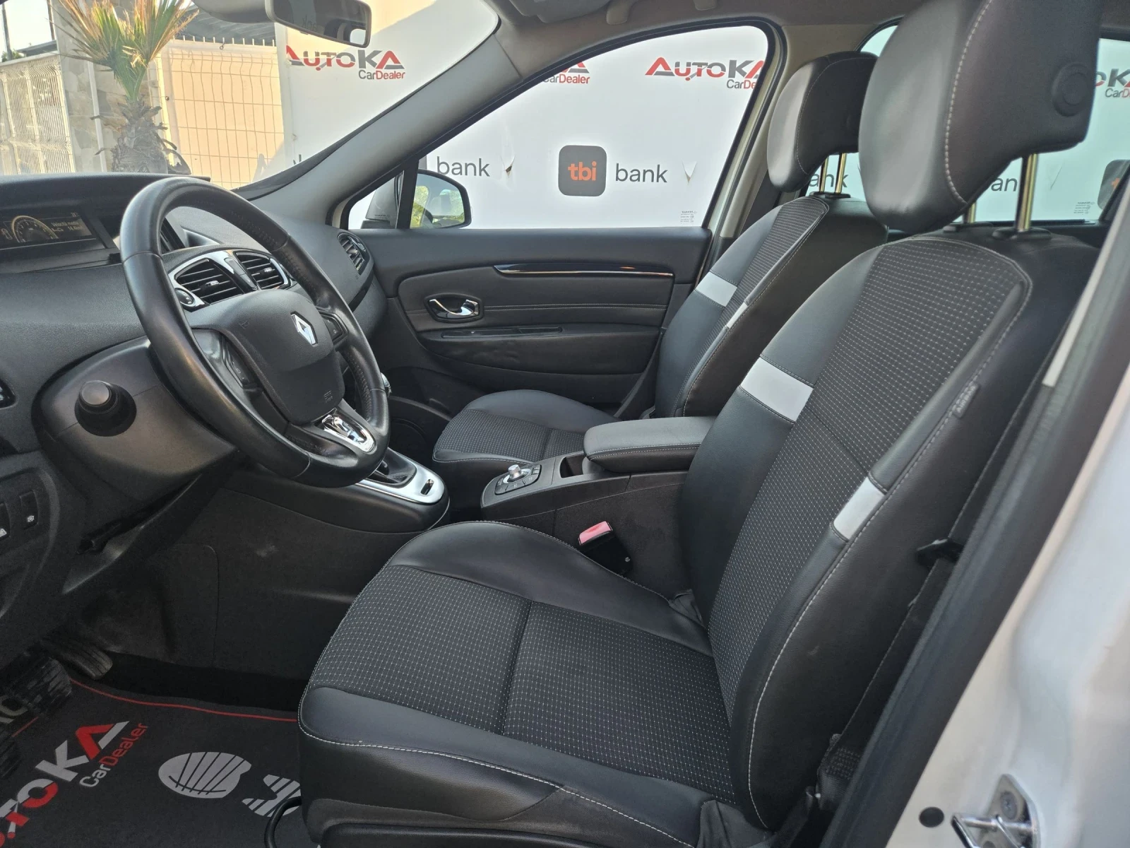 Renault Scenic 1.5DCI-110кс= 6СК= 7МЕСТА= НАВИ= АВТОПИЛОТ, снимка 7 - Автомобили и джипове - 54933630