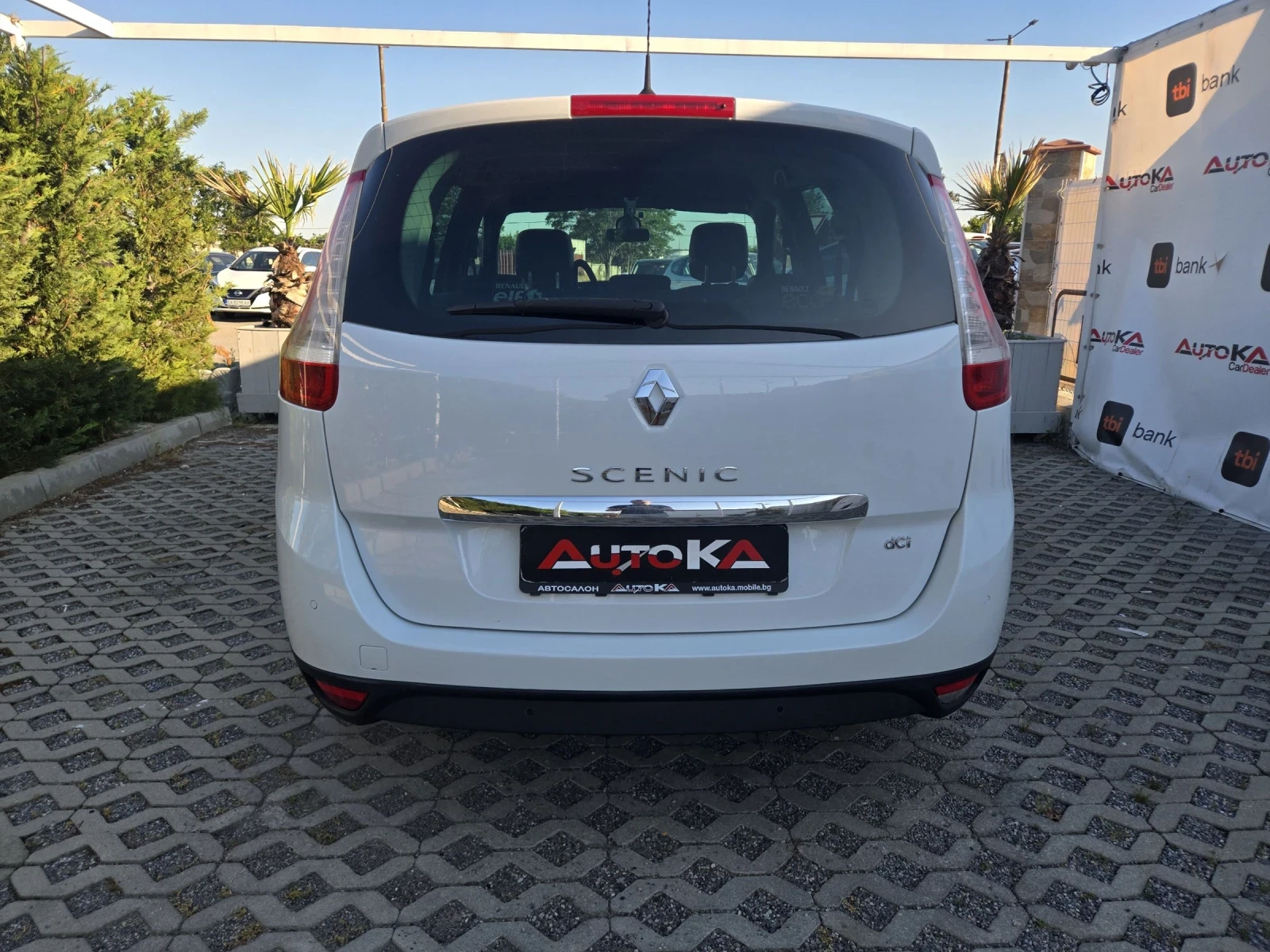 Renault Scenic 1.5DCI-110кс= 6СК= 7МЕСТА= НАВИ= АВТОПИЛОТ, снимка 4 - Автомобили и джипове - 54933630