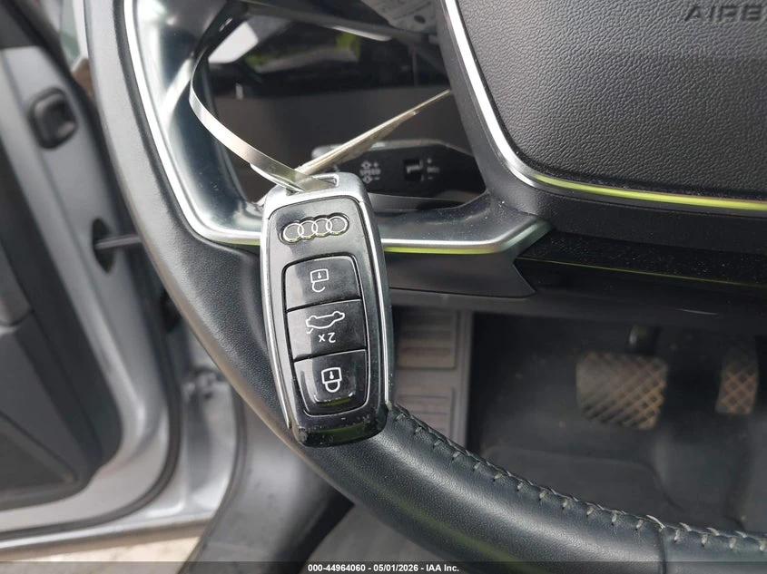 Audi E-Tron Premium Plus, снимка 11 - Автомобили и джипове - 55140034