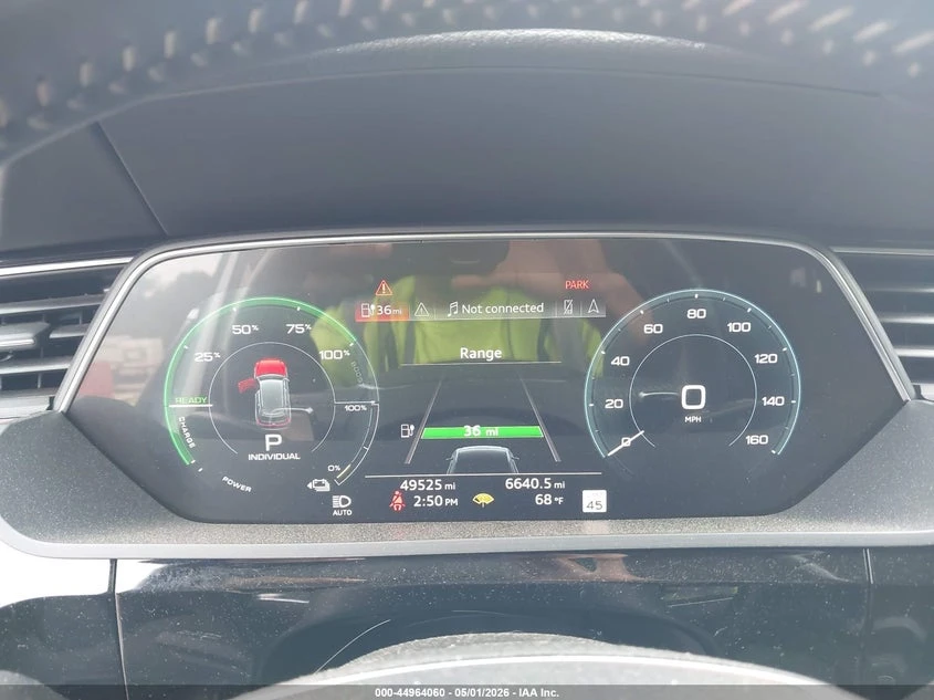 Audi E-Tron Premium Plus, снимка 7 - Автомобили и джипове - 55140034