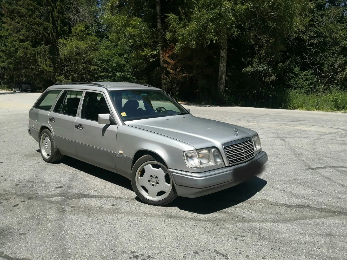 Mercedes-Benz E 320 Sportline
