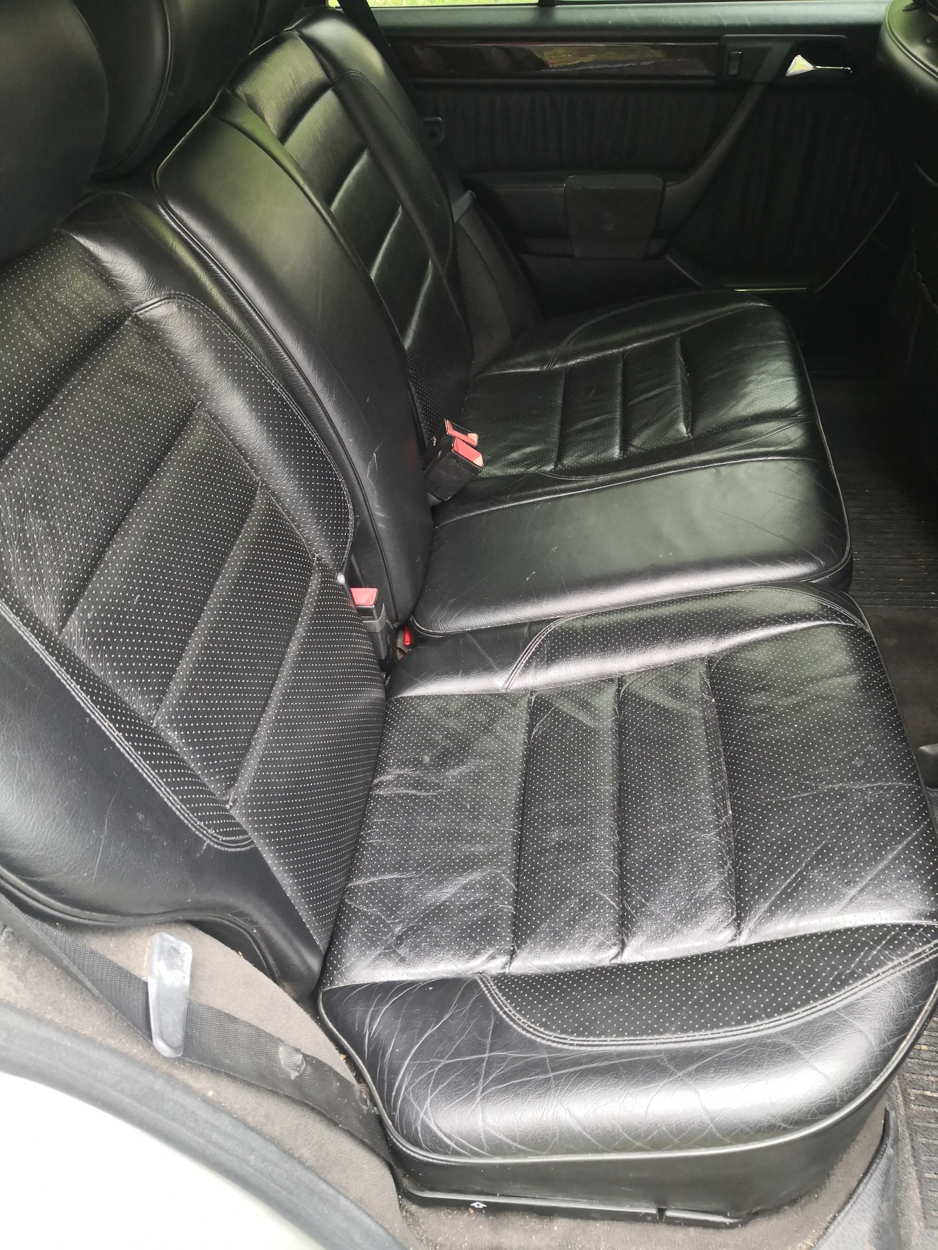 Mercedes-Benz E 320 Sportline, снимка 14 - Автомобили и джипове - 55154889