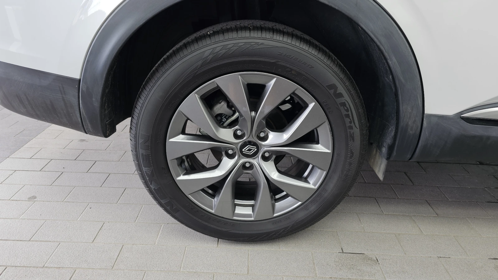 Renault Arkana 1.6* BLIND SPOT* ПОДГРЕВ ВОЛАН* КРАЙНА ЦЕНА, снимка 5 - Автомобили и джипове - 55237003