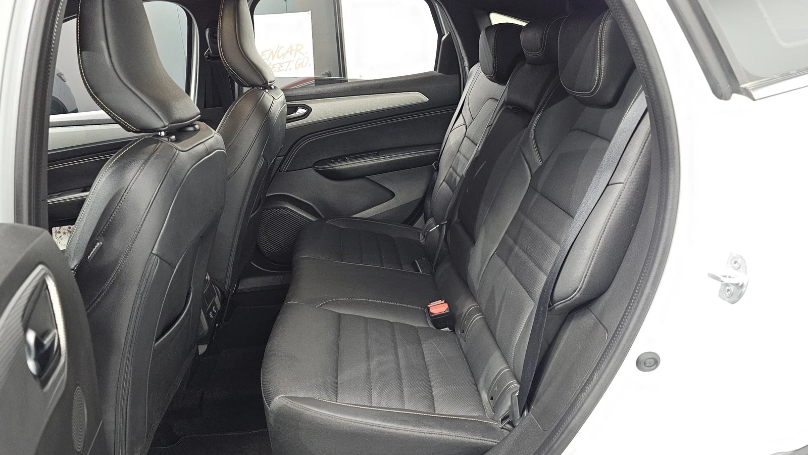 Renault Arkana НАЛИЧНА КРАЙНА ЦЕНА, снимка 12 - Автомобили и джипове - 55237003