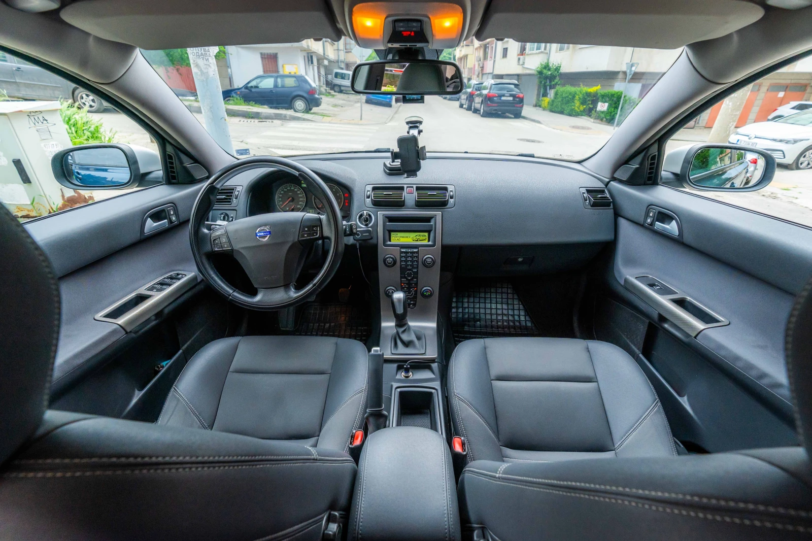 Volvo V50 2.5 T5 AWD 220 к.с., снимка 13 - Автомобили и джипове - 55396364
