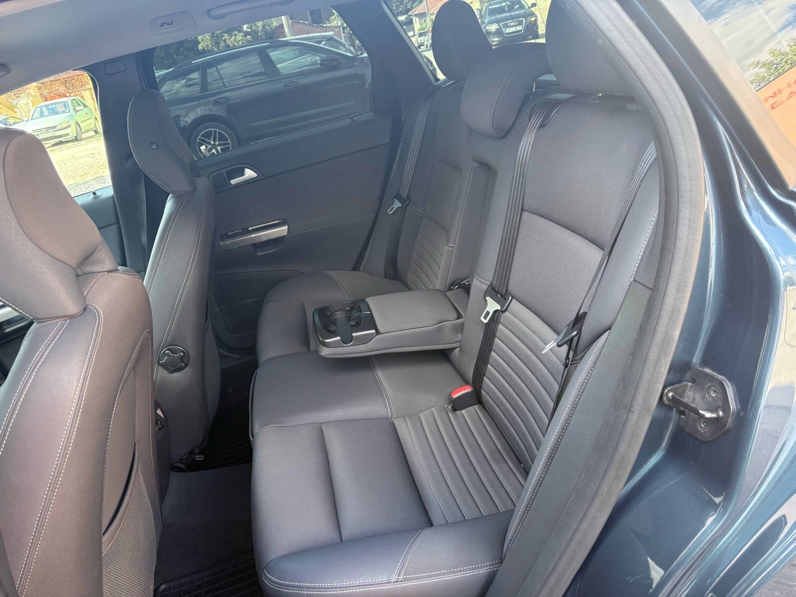 Volvo V50 2.5 T5 AWD 220 к.с., снимка 6 - Автомобили и джипове - 55396364