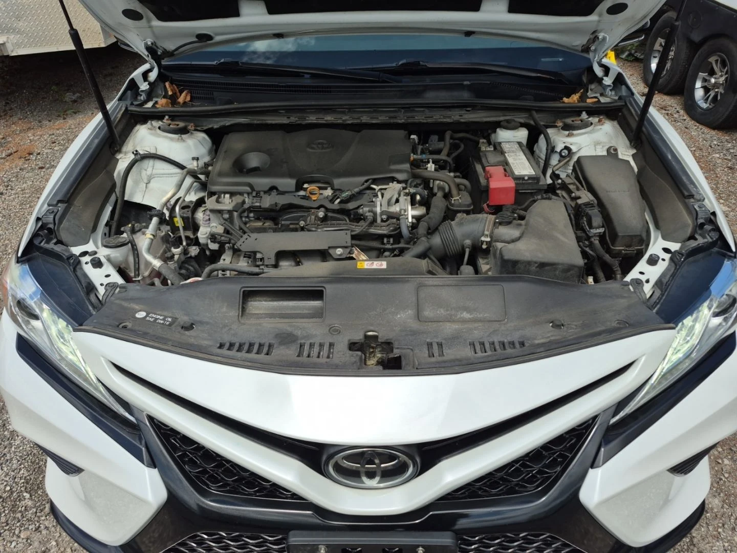 Toyota Camry XSE* CarPlay* Keyless* Камера* Подгрев, снимка 11 - Автомобили и джипове - 55640451