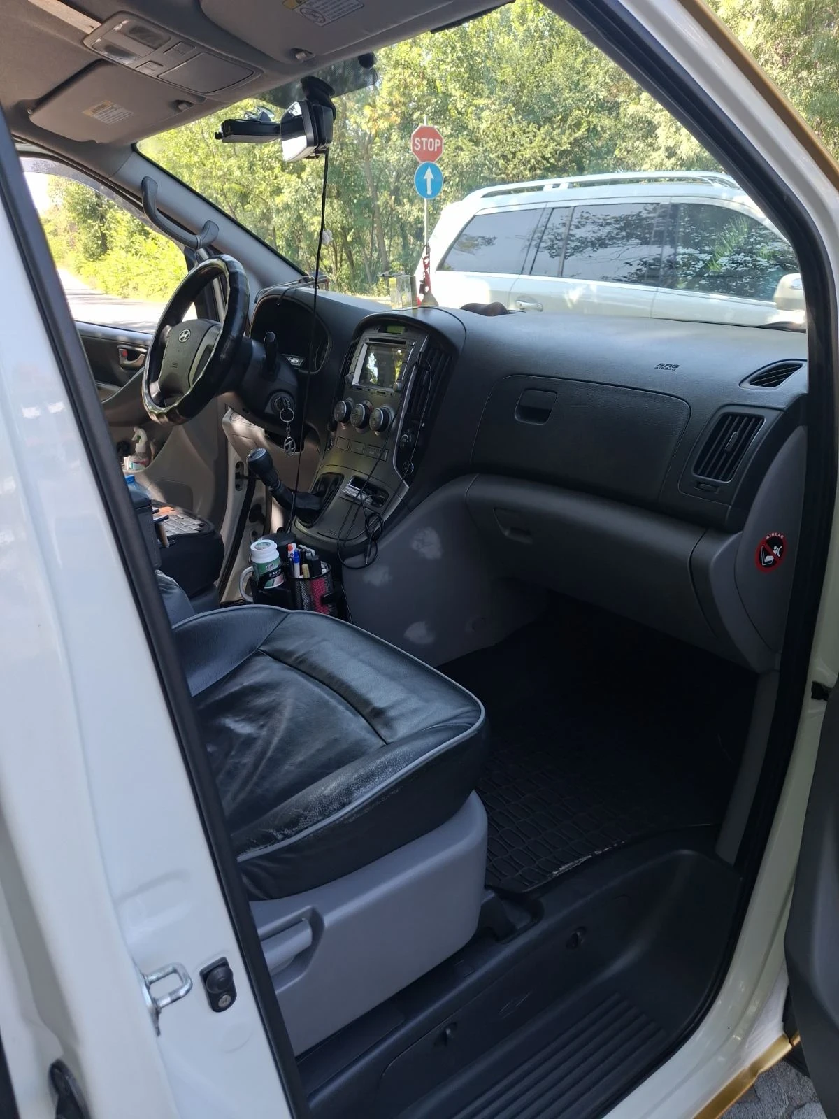 Hyundai Starex H-1, снимка 4 - Автомобили и джипове - 55937142