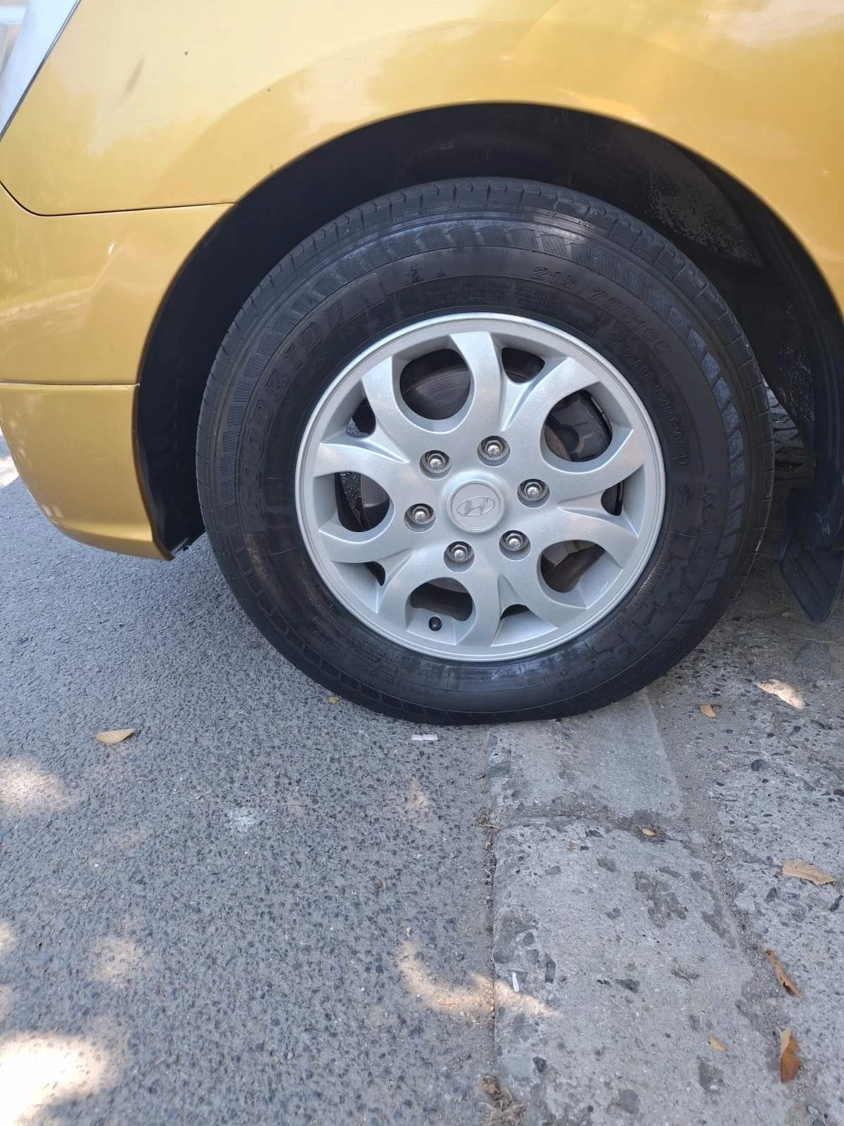 Hyundai Starex H-1, снимка 9 - Автомобили и джипове - 55937142