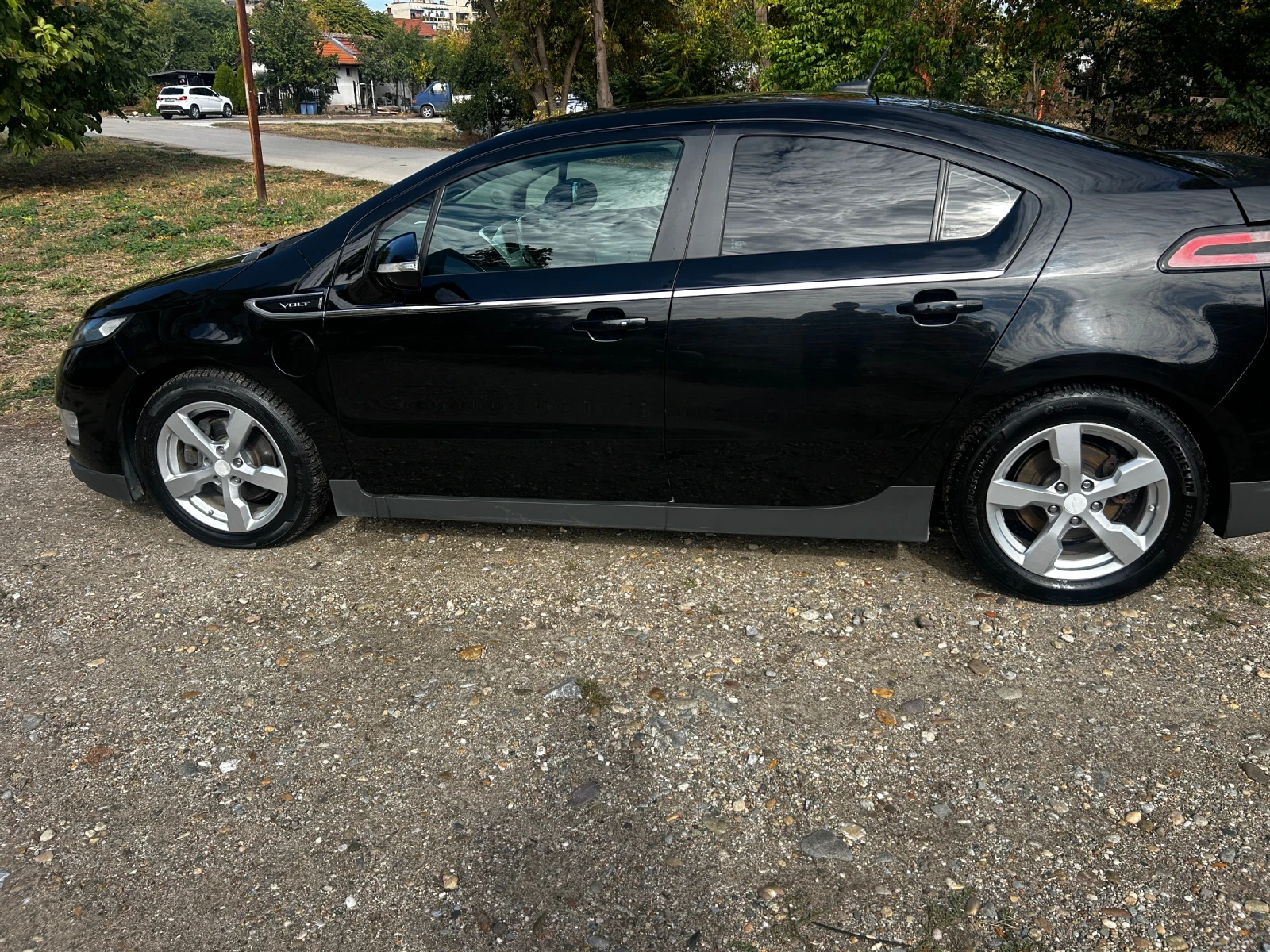 Chevrolet Volt Luxe, снимка 5 - Автомобили и джипове - 56503313