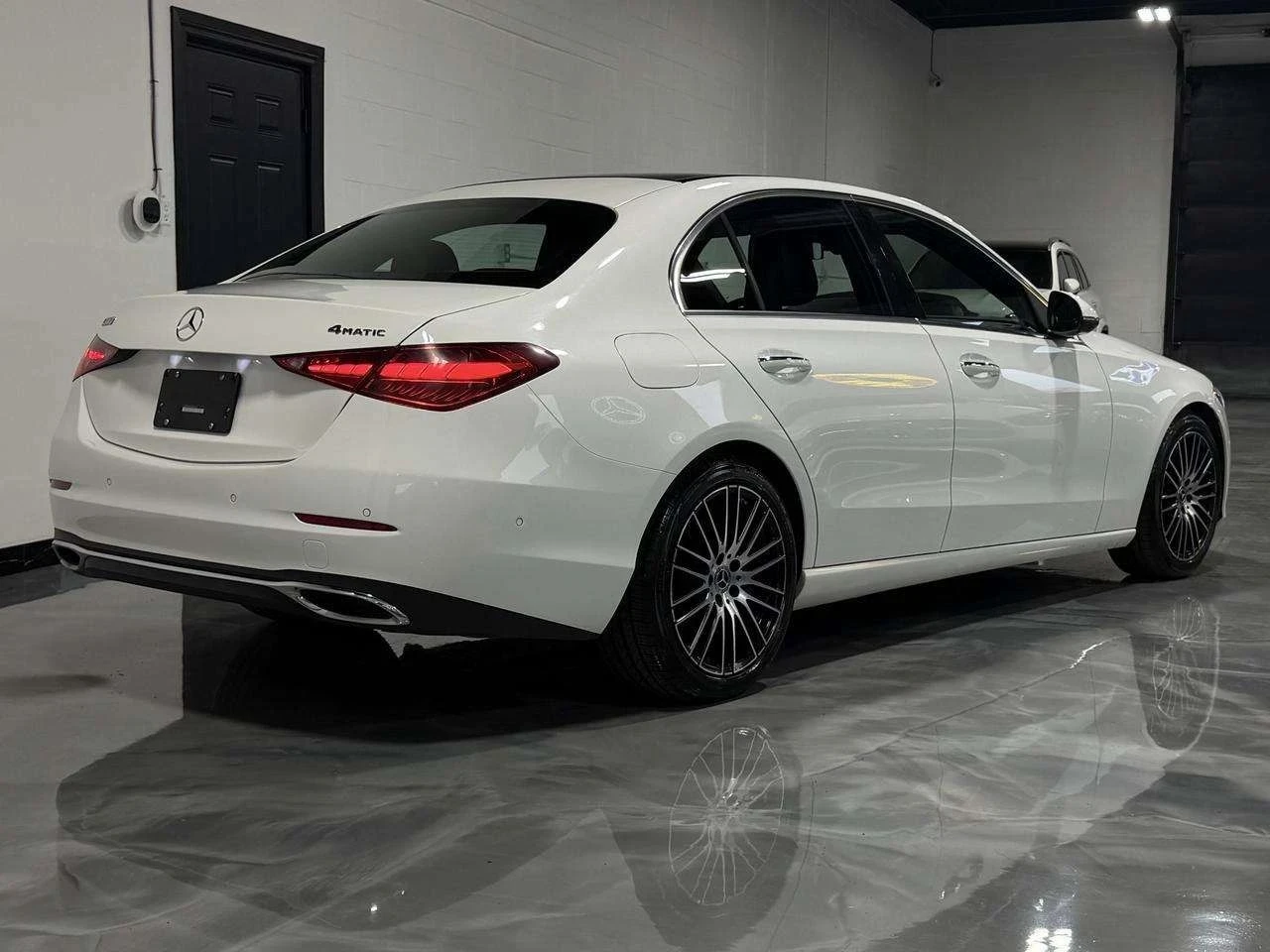 Mercedes-Benz C 300, снимка 3 - Автомобили и джипове - 56707508