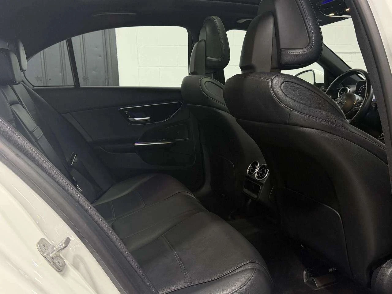 Mercedes-Benz C 300, снимка 13 - Автомобили и джипове - 56707508