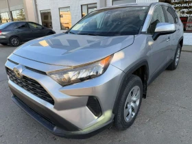 Toyota Rav4 * LE * АВТОКРЕДИТ * ГЛАВНО ПРЕДСТАВИТЕЛСТВО, снимка 1