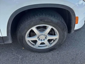 VW Tiguan * Wolfsburg Edition* CARFAX* ОПЦИЯ ЗА ФИНАНСИРАНЕ, снимка 7