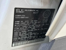 VW Tiguan * Wolfsburg Edition* CARFAX* ОПЦИЯ ЗА ФИНАНСИРАНЕ, снимка 16