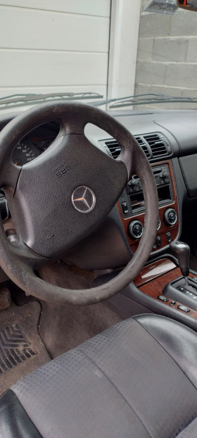 Mercedes-Benz ML 270, снимка 7 - Автомобили и джипове - 45080255
