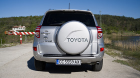 Toyota Rav4, снимка 2 - Автомобили и джипове - 45191436