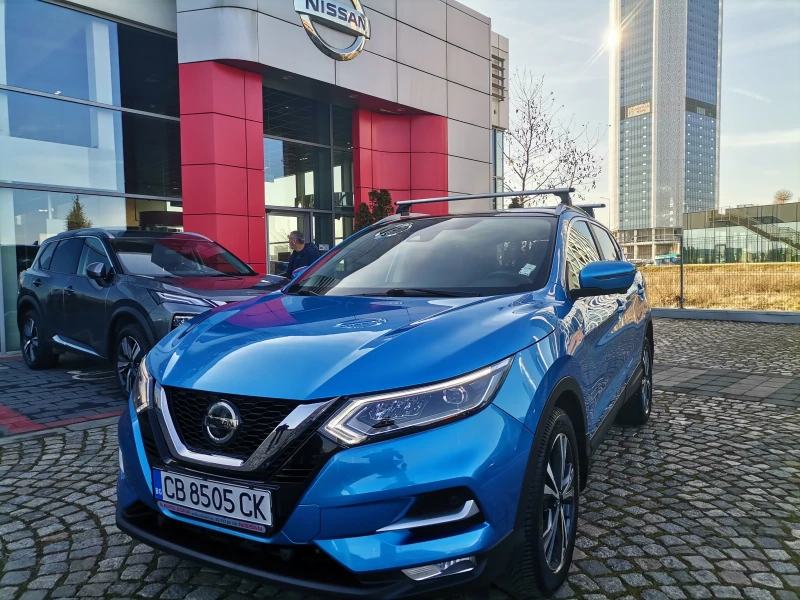 Nissan Qashqai N-Connecta LED 4х4, снимка 1 - Автомобили и джипове - 48868731