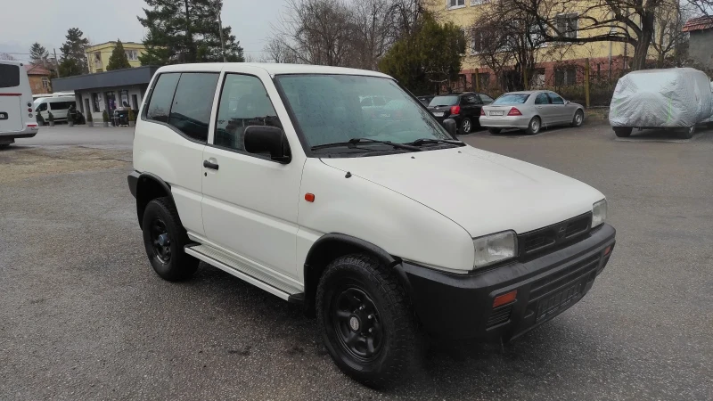 Nissan Terrano 2.7TDI, снимка 3 - Автомобили и джипове - 49454183