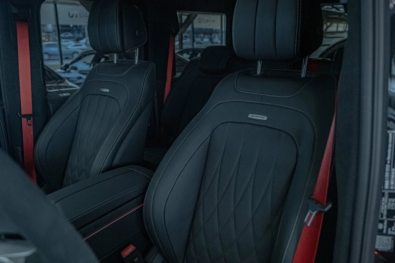 Mercedes-Benz G 63 AMG 4Matic/AMG Ride Control/Night Edition/3D Burm/Обду, снимка 14 - Автомобили и джипове - 52012003