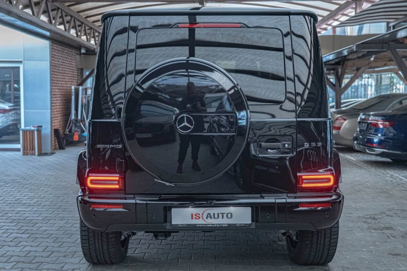 Mercedes-Benz G 63 AMG 4Matic/AMG Ride Control/Night Edition/3D Burm/Обду, снимка 4 - Автомобили и джипове - 52012003