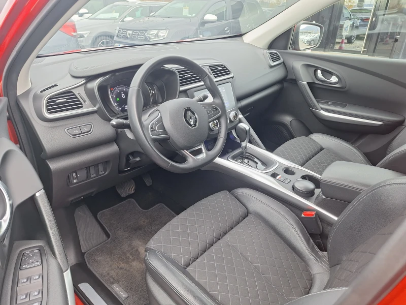 Renault Kadjar 1.3TCe 160к.с. EDC TECHNO/Капариран, снимка 13 - Автомобили и джипове - 52495143