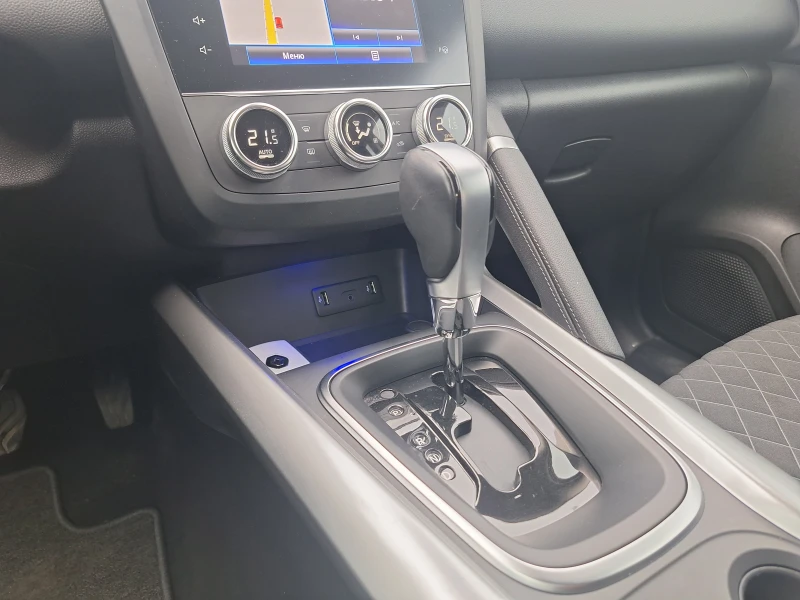 Renault Kadjar 1.3TCe 160к.с. EDC TECHNO/Капариран, снимка 12 - Автомобили и джипове - 52495143