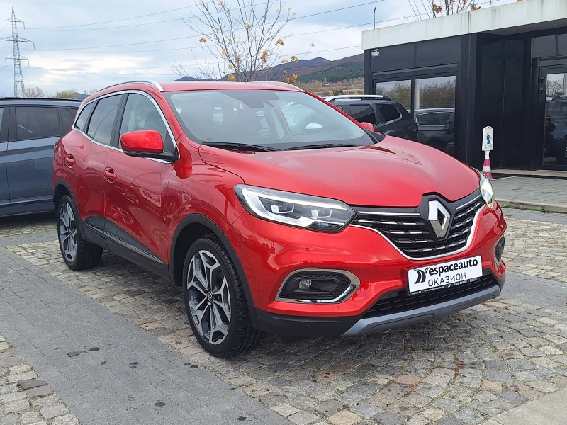 Renault Kadjar 1.3TCe 160к.с. EDC TECHNO/Капариран, снимка 3 - Автомобили и джипове - 52495143
