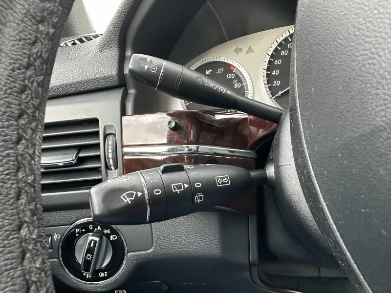 Mercedes-Benz GLK 300 231кс/4matic/Швейцария, снимка 17 - Автомобили и джипове - 52557716