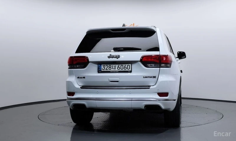 Jeep Grand cherokee, снимка 4 - Автомобили и джипове - 52979592