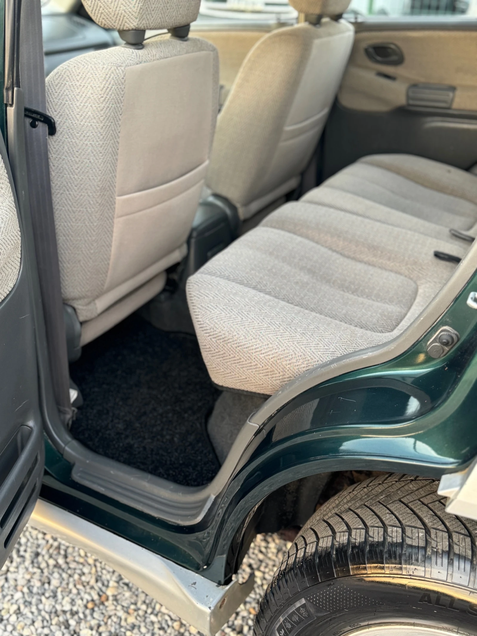 Suzuki Grand vitara 2.5i* 4x4* * *  | Mobile.bg   12