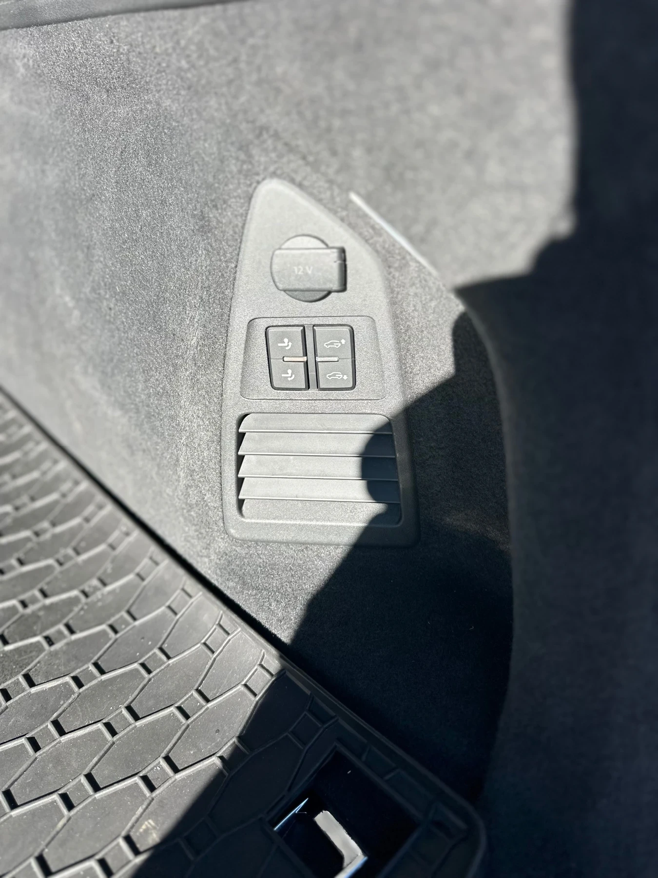 VW Touareg | Mobile.bg   8