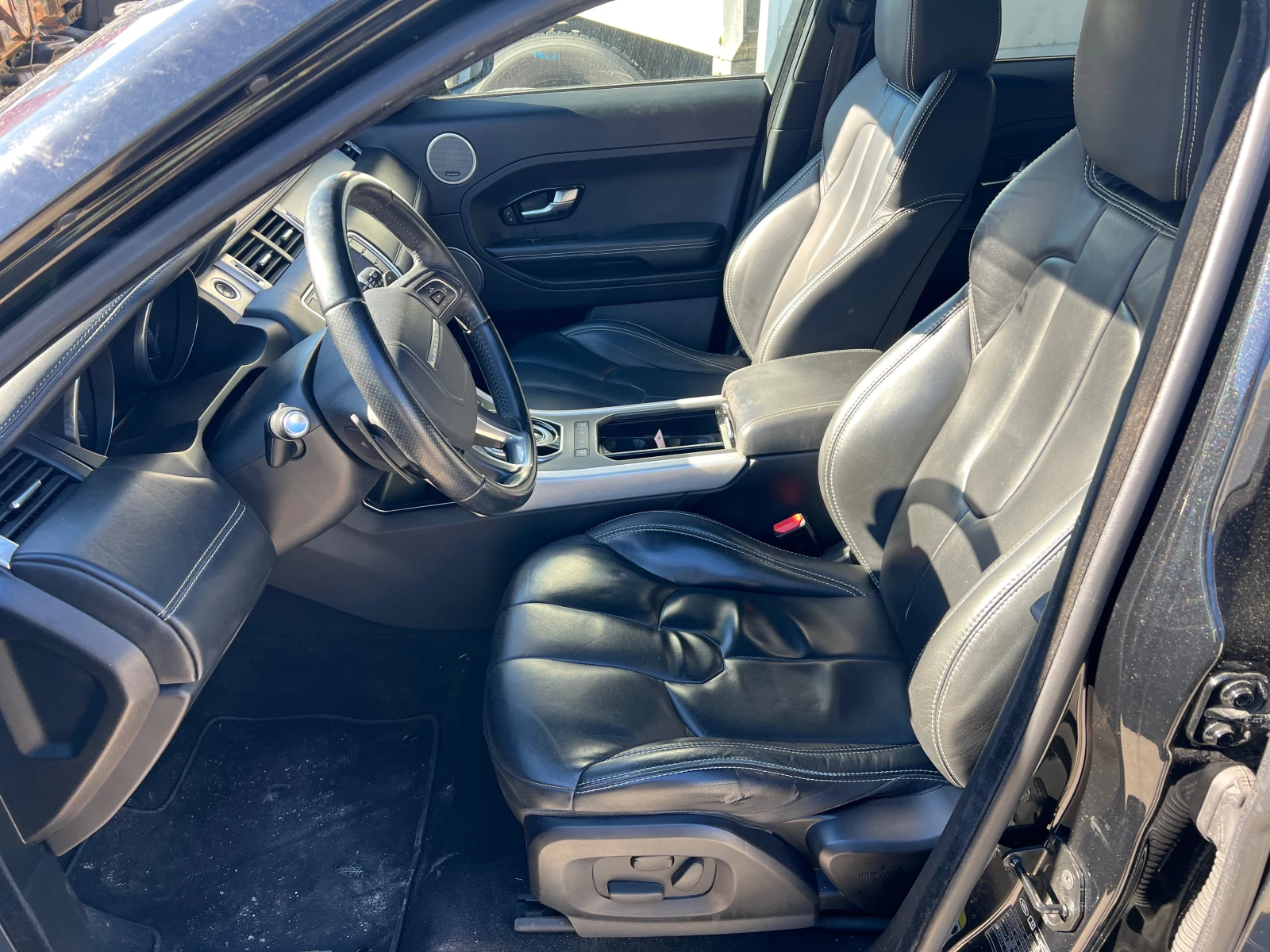 Land Rover Evoque  - изображение 7