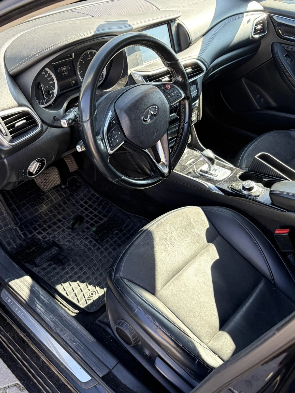 Infiniti Q30 2, 2d AWD | Mobile.bg � ����������� 7