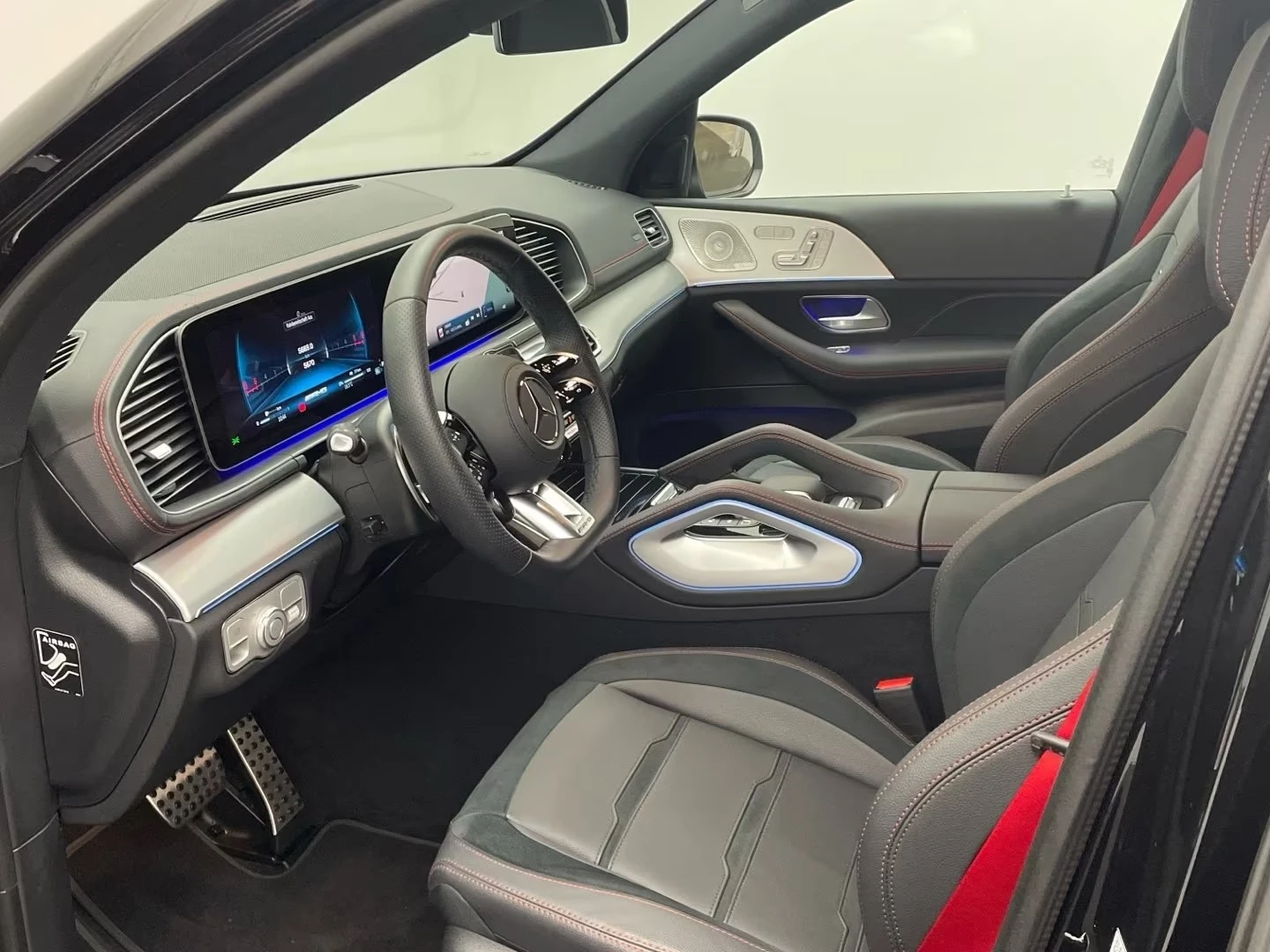 Mercedes-Benz GLE 53 4MATIC AMG PLUG-IN HYBRID BURMESTER PANORAMA , снимка 7 - Автомобили и джипове - 54045671